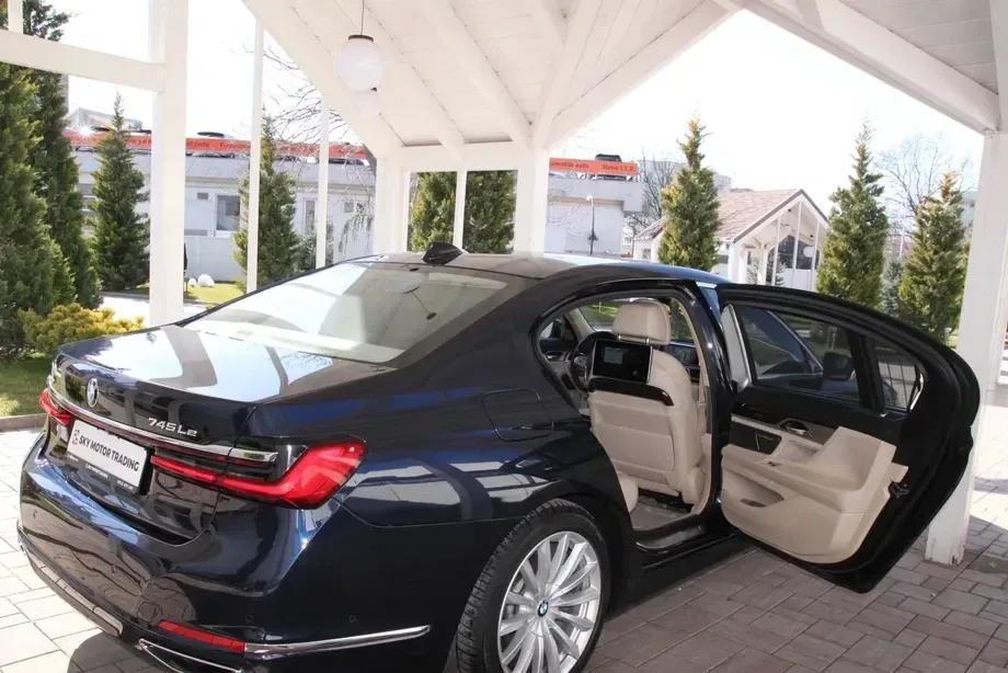 BMW Seria 7 745Le xDrive AT PHEV — imagine 3
