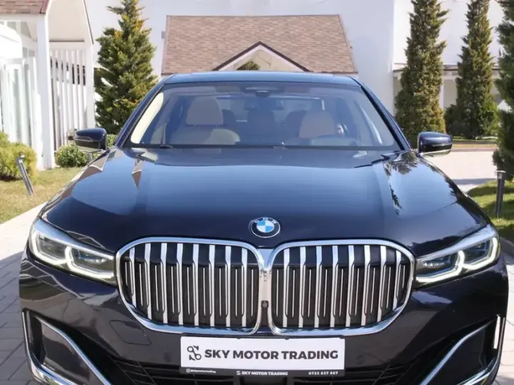BMW Seria 7 745Le xDrive AT PHEV