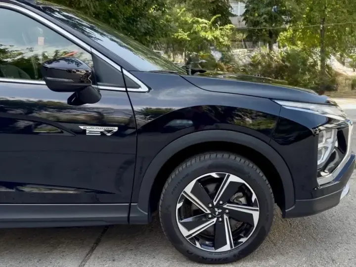Mitsubishi Eclipse Cross PHEV Intense+ Black