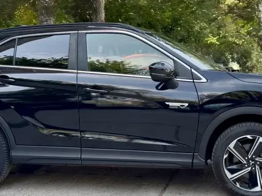 Mitsubishi Eclipse Cross PHEV Intense+ Black