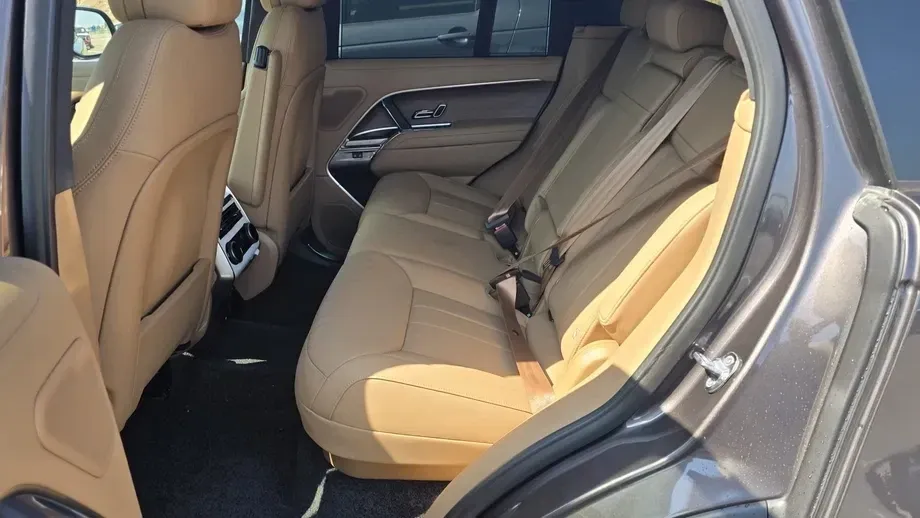 Land Rover Range Rover 3.0 I6 D350 MHEV HSE — imagine 5