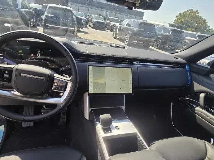 Land Rover Range Rover 3.0 I6 D300 MHEV HSE