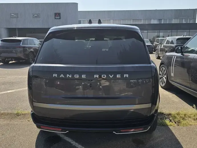 Land Rover Range Rover 3.0 I6 D300 MHEV HSE