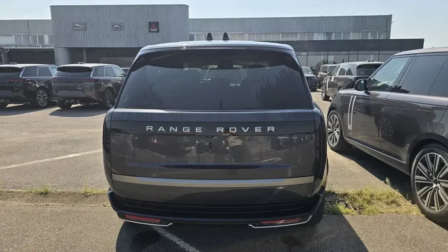 Land Rover Range Rover 3.0 I6 D300 MHEV HSE — imagine 2