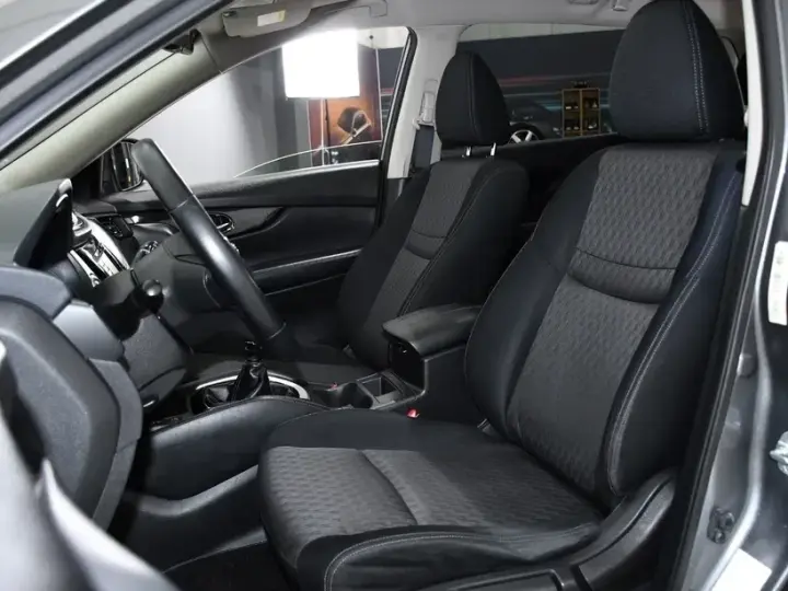 Nissan X-Trail III [2014 - Prezent[ 1.6 dCi N-Connecta