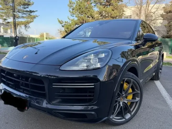 Porsche Cayenne Coupe