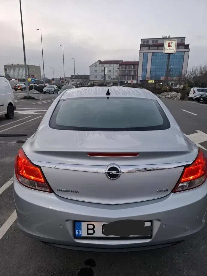 Opel Insignia 2.0 CDTI Cosmo Aut. — imagine 2