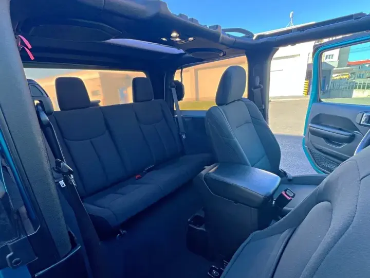 Jeep Wrangler 2.0 T-GDI Hardtop AWD Automatik Sport