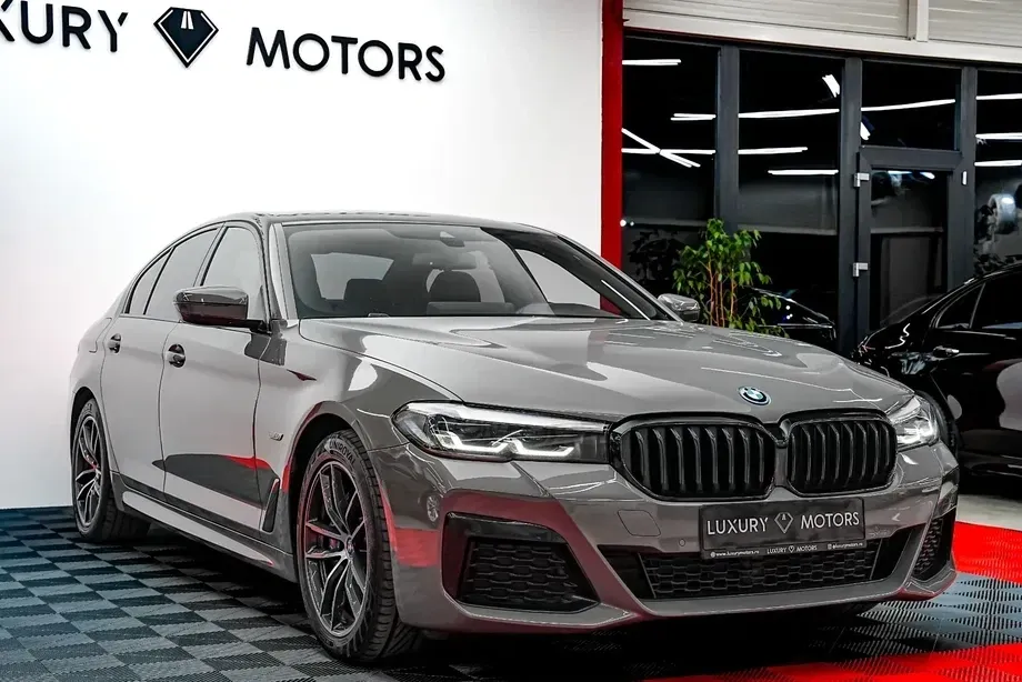 BMW Seria 5 G30/G31 520e AT PHEV — imagine 5