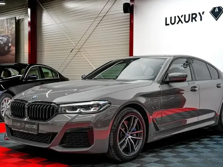 BMW Seria 5 G30/G31 520e AT PHEV
