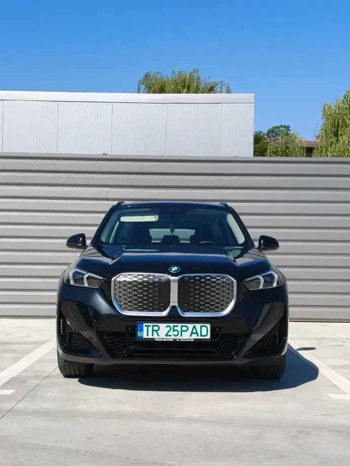 BMW iX1 — imagine 2