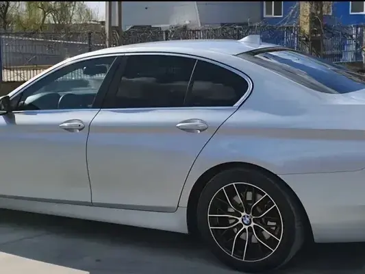 BMW Seria 5 F10/F11/F07 525d Aut.
