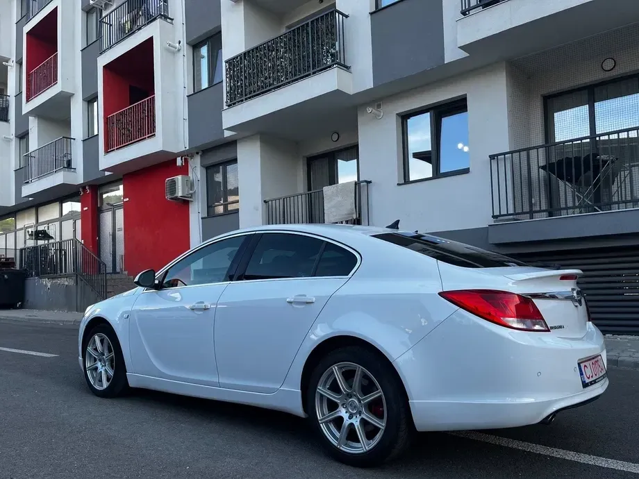 Opel Insignia A — imagine 4