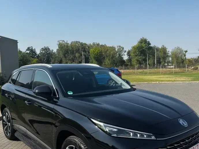 MG EHS Luxury