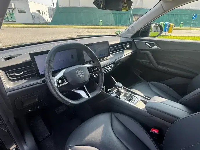 MG EHS Luxury