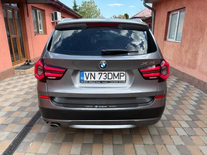 BMW X3 F25
