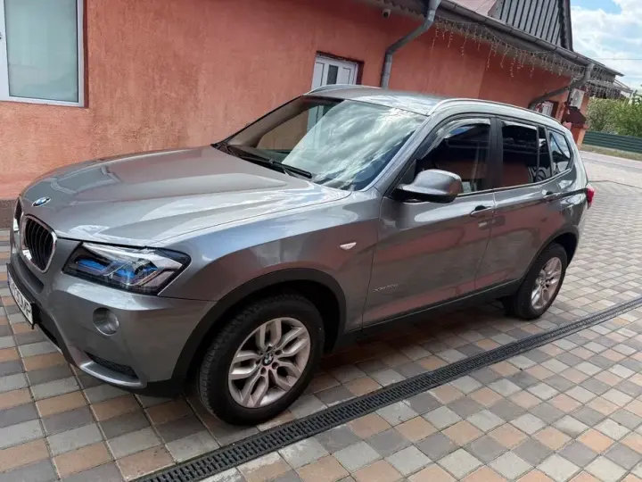 BMW X3 F25