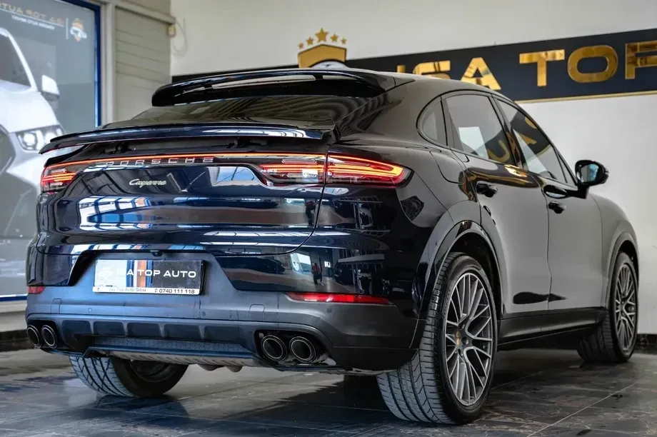 Porsche Cayenne E-Hybrid Tiptronic S — imagine 3