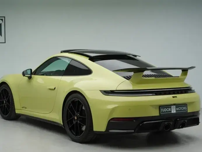 Porsche 911 4 GTS PDK