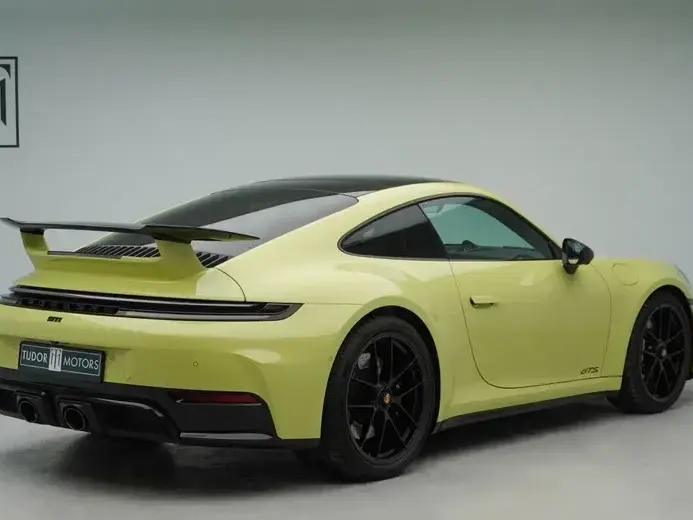 Porsche 911 4 GTS PDK