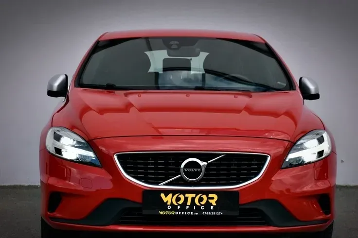 Volvo V40 T3 Geartronic RDesign — imagine 2