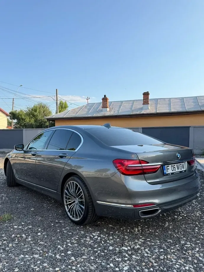 BMW Seria 7 G11/G12 730d xDrive — imagine 6