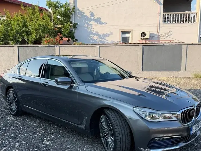 BMW Seria 7 G11/G12 730d xDrive