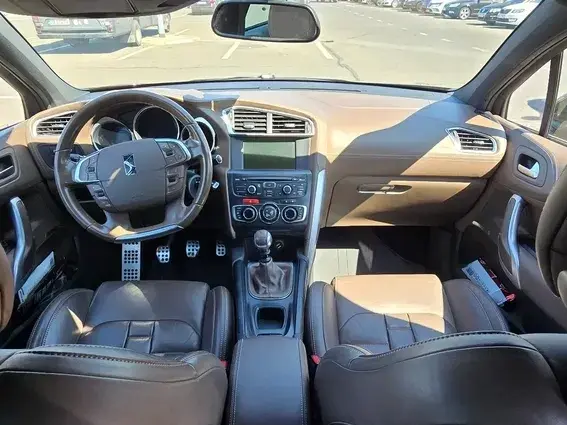 Citroën DS4 THP 200 SportChic