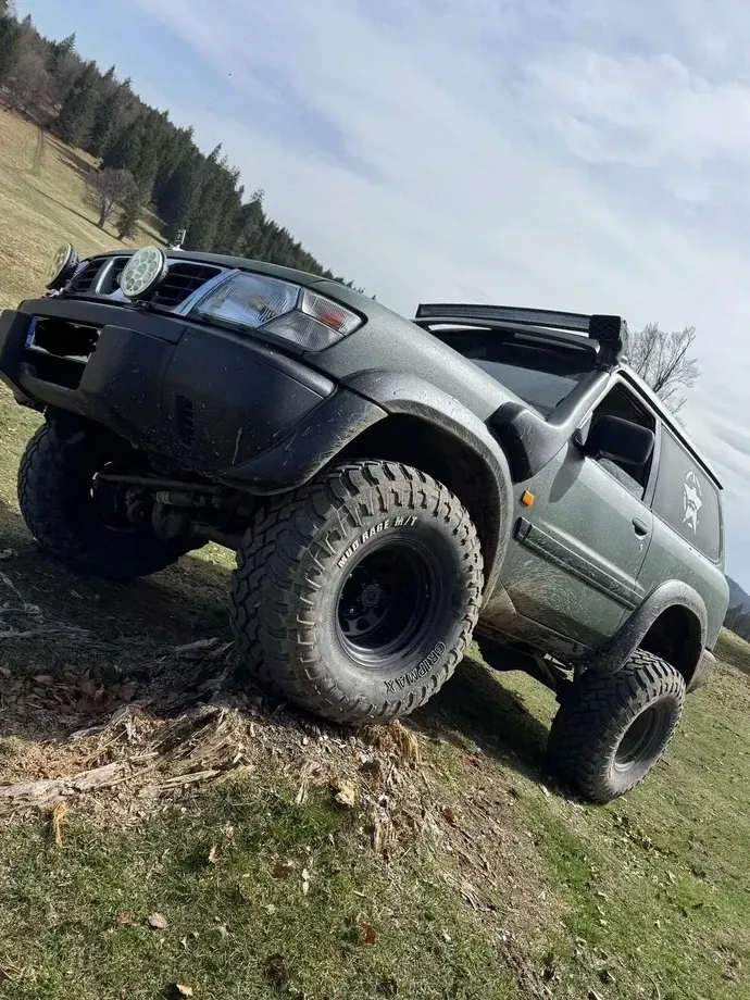 Nissan Patrol V GR 3.0 TDI Luxury — imagine 2