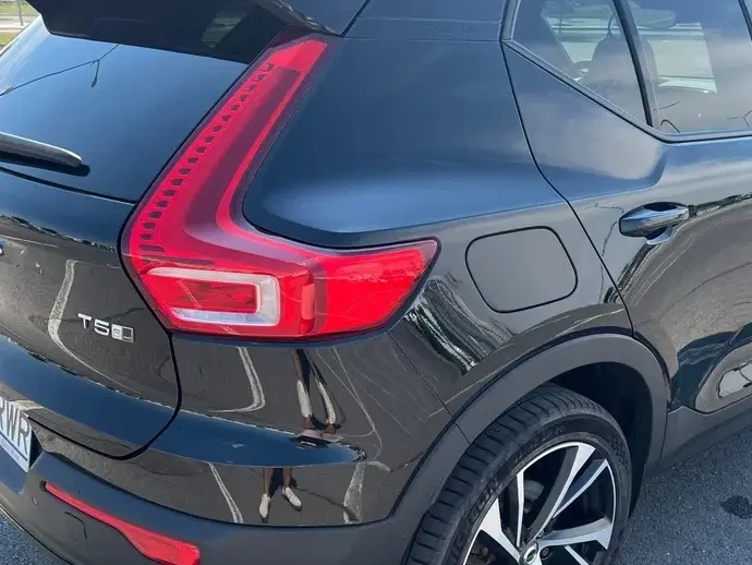 Volvo XC 40 T5 AWD Geartronic R-Design