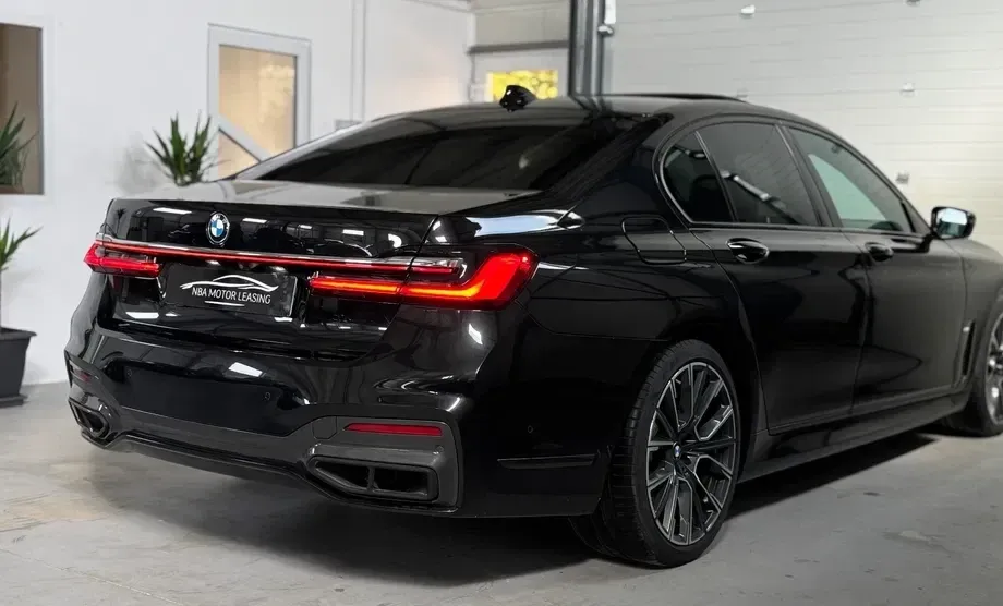 BMW Seria 7 745e — imagine 4