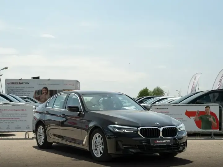 BMW Seria 5 530i xDrive AT MHEV