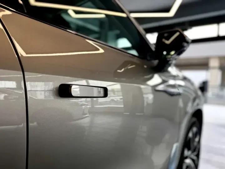 MG S9
