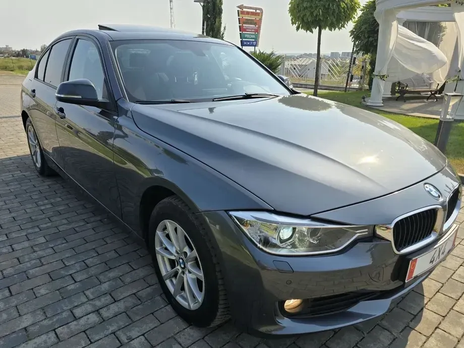 BMW Seria 3 ver-320d-xdrive-at-luxury-line — imagine 2