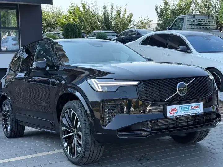 Volvo XC 90 Recharge T8 AWD Ultimate Dark