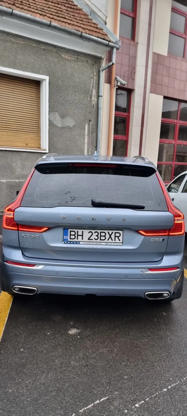 Volvo XC 60 II D5 AWD Inscription — imagine 3