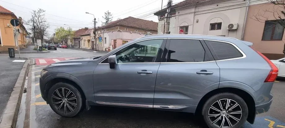 Volvo XC 60 II D5 AWD Inscription — imagine 2
