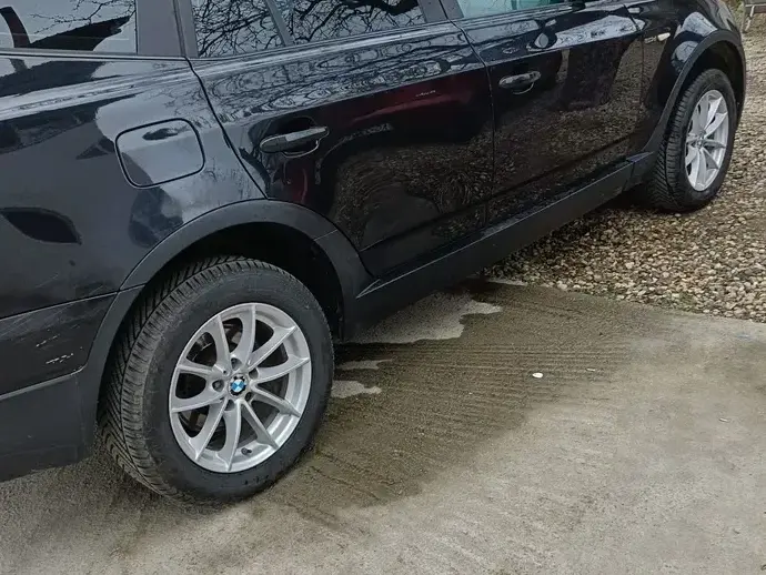 BMW X3 E83