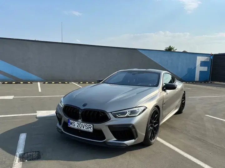 BMW M8