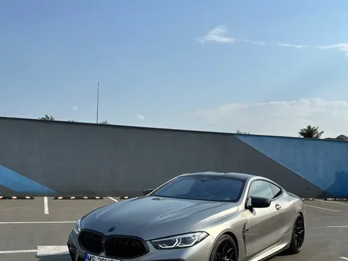 BMW M8