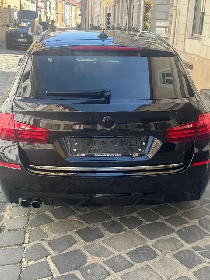 BMW Seria 5 F10/F11/F07 530d xDrive AT — imagine 6