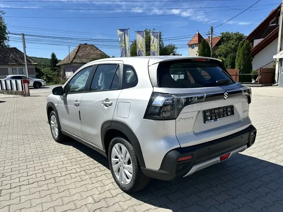 Suzuki S-Cross 1.4 Boosterjet MHEV Cool — imagine 6