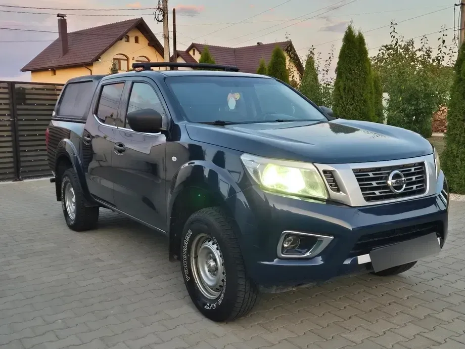 Nissan Navara III — imagine 2