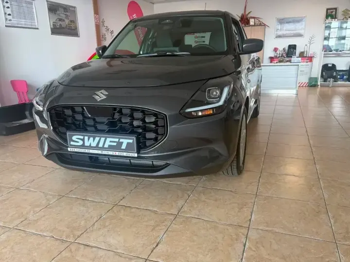 Suzuki Swift VI 1.2 Dualjet 12V MHEV Passion