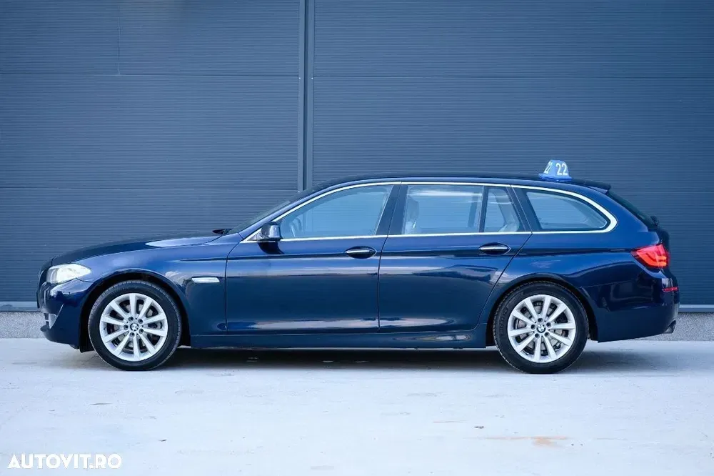 BMW Seria 5 F10/F11/F07 [2010 - 2017] 520d Touring Aut. — imagine 6