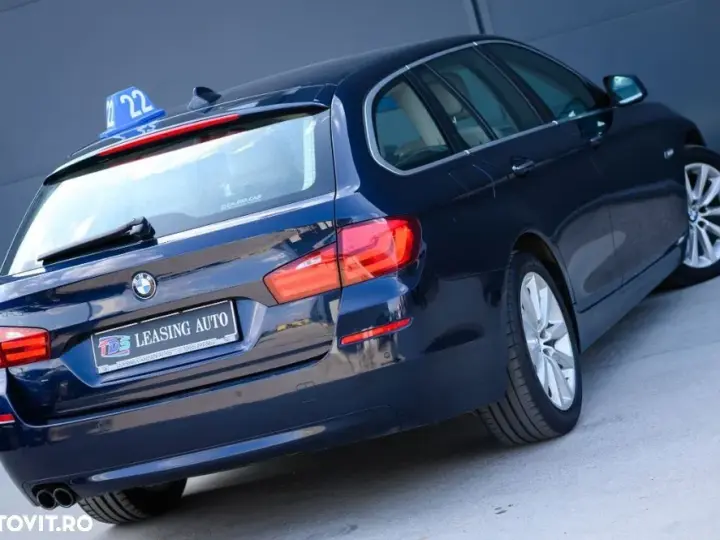 BMW Seria 5 F10/F11/F07 [2010 - 2017] 520d Touring Aut.