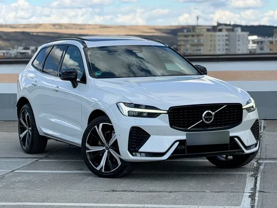 Volvo XC 60 B4 MHEV AWD R-Design — imagine 2
