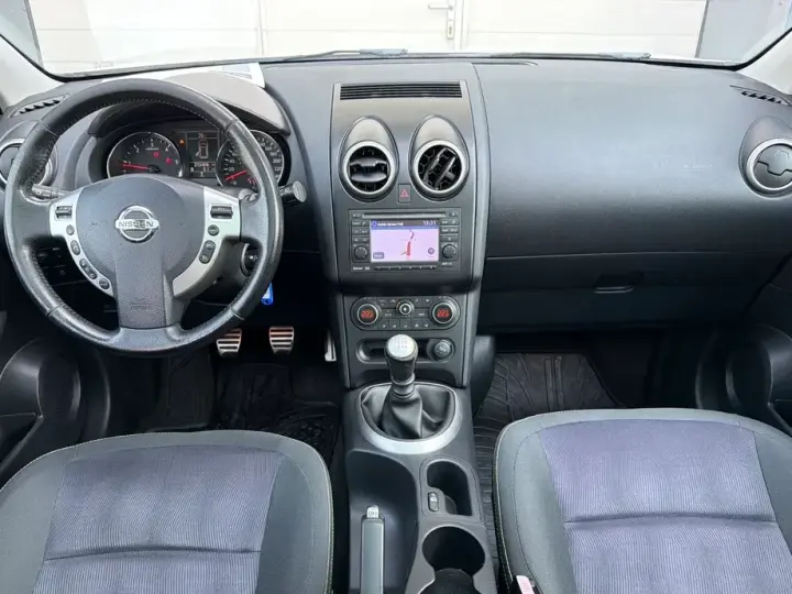 Nissan Qashqai I