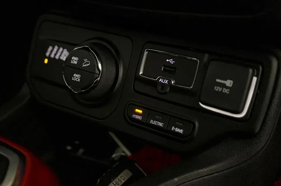 Jeep Renegade 1.3 T-GDI 4xe Automatik Trailhawk — imagine 5