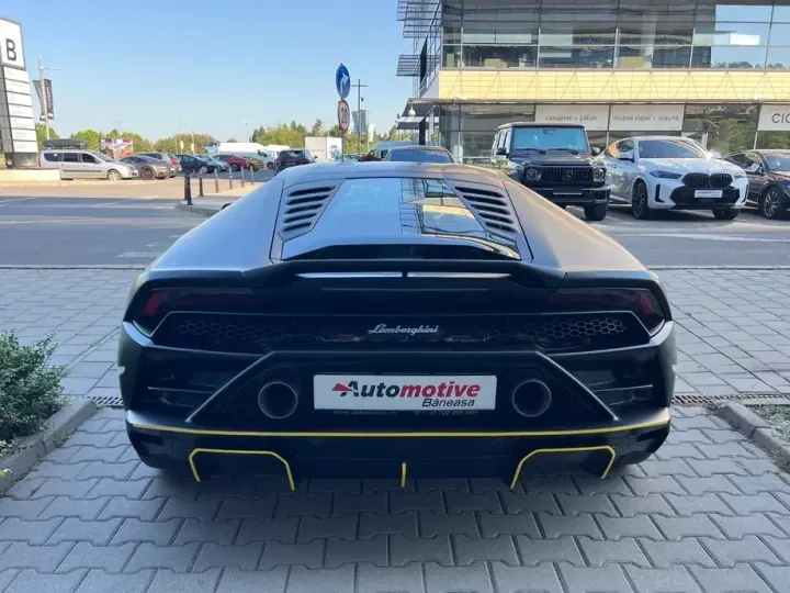 Lamborghini Huracan